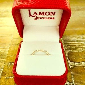 Women’s Wedding/Anniversary Band